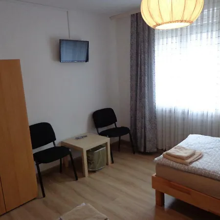 Apartments Naehe Messe - Room Agency Hannover Buitenkant foto